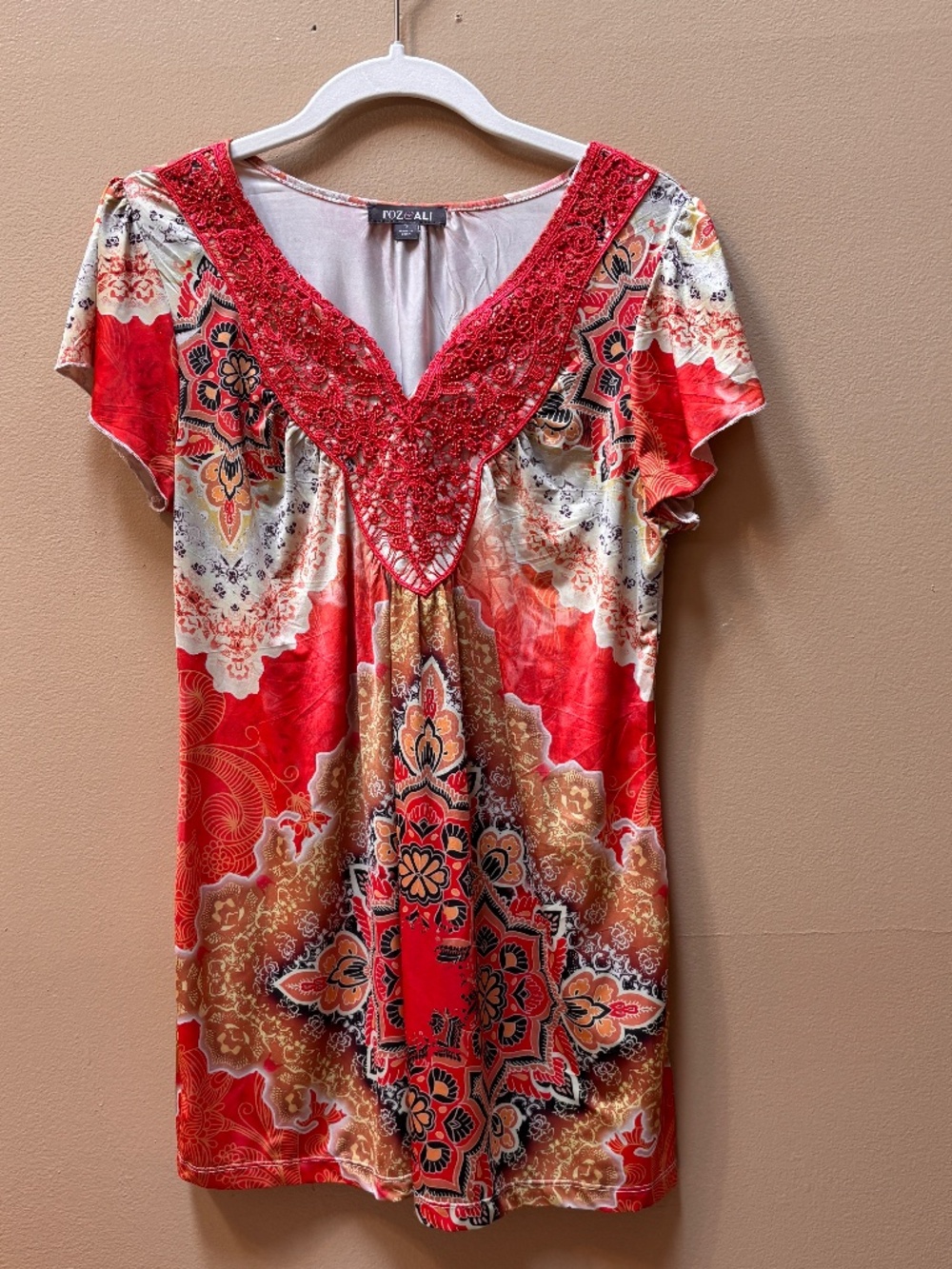 Roz & Ali Embroidered Beaded Boho Patterned Short Sleeve Tunic Top Size M
